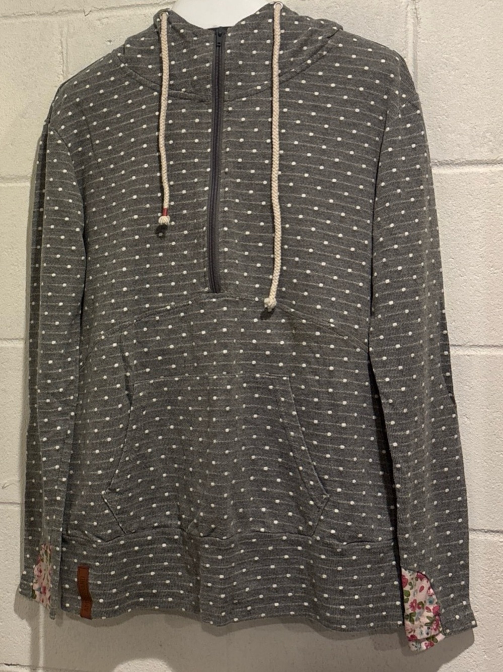 Ampersand Avenue gray polka dot doubleHood 1/4 zip floral cuffs hoodie size M